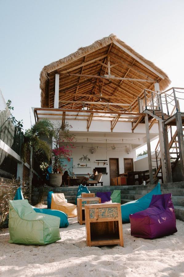 Appartamento Charlies Shack Lombok Kuta Lombok Esterno foto